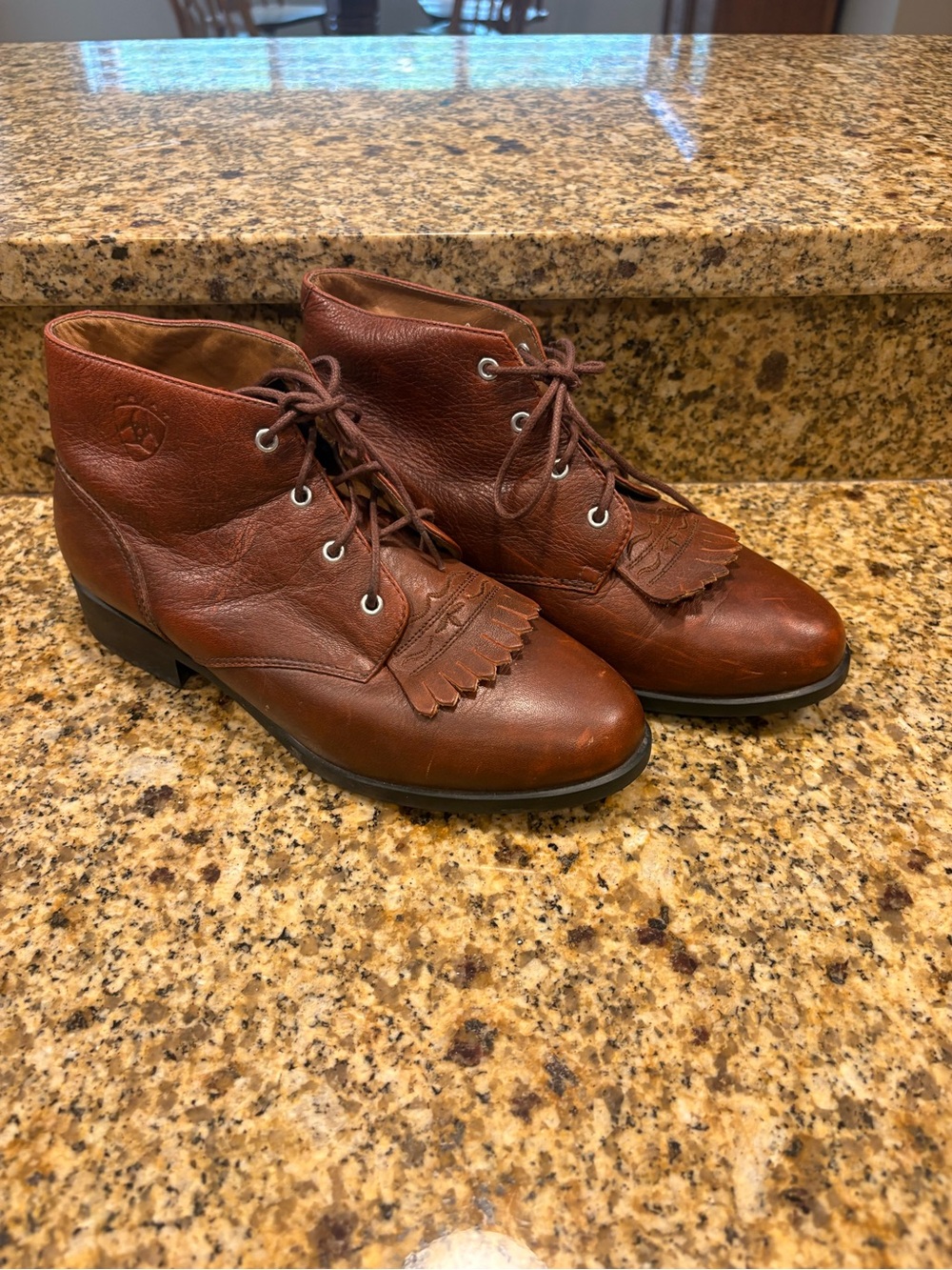 Ariat 16029 Women's Brown Leather Lace Up Flat Fringe Kiltie Ankle Boots Size 7